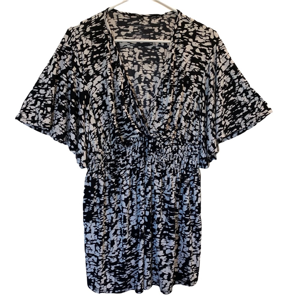 Liz Lange V-Neck Short Sleeve Black and White Maternity Top Size XXL